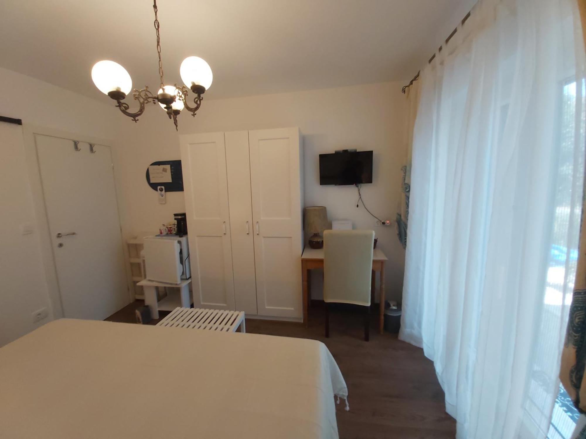Apartments And Rooms By The Sea Rovinj - 19183 Room photo